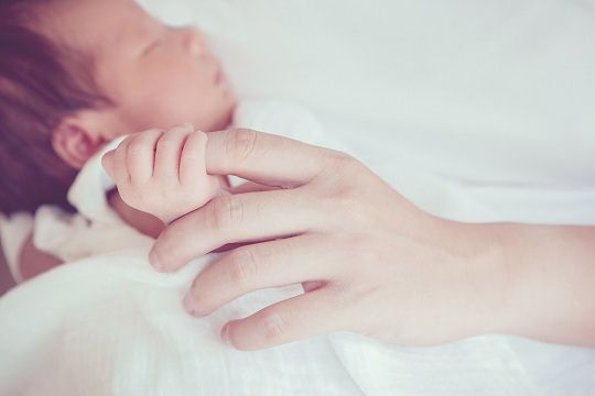 0～3歲忽略這件事，你會(huì)讓寶寶錯(cuò)過智力發(fā)育黃金期！